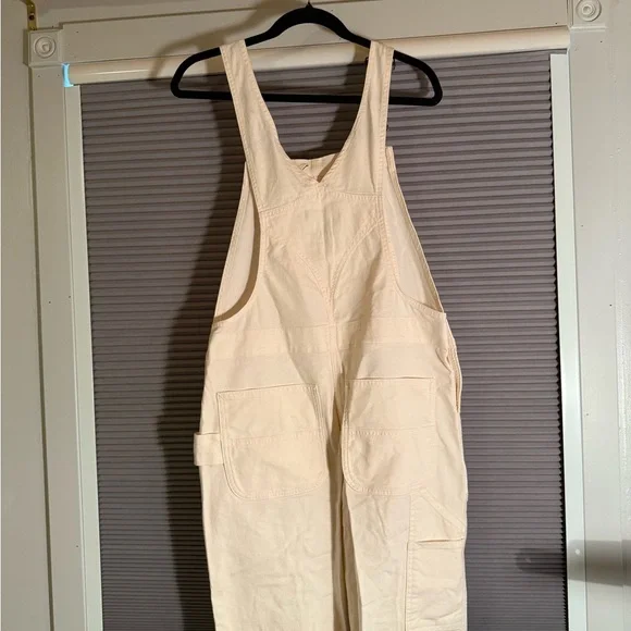 Women’s Carhartt Overalls - Picture 5 of 7